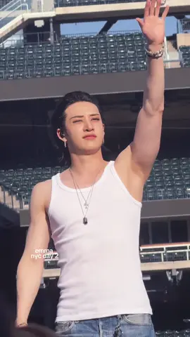 cred @٭alessia٭ for the song choice bc as soon as I saw yours I knew I had to! #straykids #bangchan #dominatenycday2 