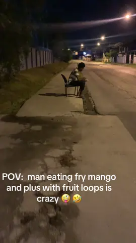 POV:  man eating fry mango and plus with fruit loops is crazy 🤪 🤣#trini_tiktoks #tik_tok #fyp #videoviral #jokemanymen @Joshua Charles 