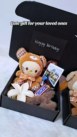 Perfect for gifting your bestie, your boo or yourself✨️ Now available! Check the yellow basket to order #giftidea #cutegiftidea #giftset #giftbox #giftsurprise #cute gift ideas for your bestie kuromi #kuromigift #kuromigiftideas #kuromi 