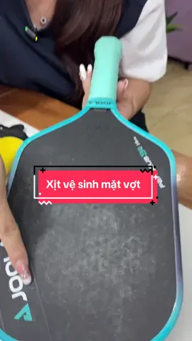 Vệ sinh mặt vợt pick 100 cành  #vesinhvotpickleball #chaixitvesinh #xuhuong #thuythothe 