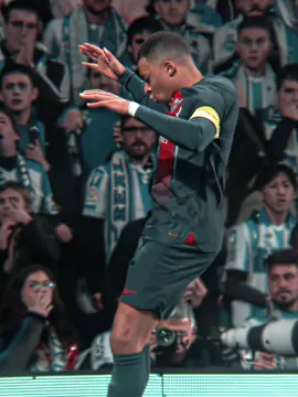 Kylian Mbappe🤩 // #fyp #foryour #foryoupageofficial #realmadridfc #championsleague #ucl #kylianmbappé #mbappe #psg #france #kylianmbappe #viraledit #aftereffectsedits 