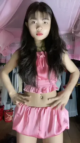#Nenh chỉ bt lắc hoy 😫 #nhacvietlyrics  #fyp  #xhuong 
