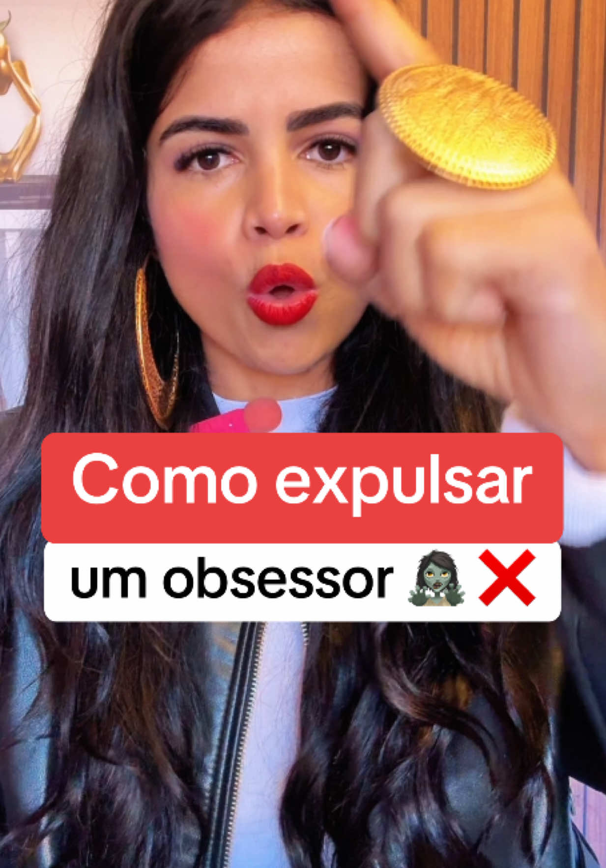 ⚔️ Não espere o obsessor destruir mais um dia seu… expulse AGORA! . . #ProteçãoEspiritual #Obsessor #EnergiaNegativa #Espiritualidade #LimpezaEnergetica #Mediunidade #DespertarEspiritual