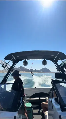 Already cooked by the uv 12 and we have 4 more days 😩 #lakepowell #lakeday #arizona #utah 