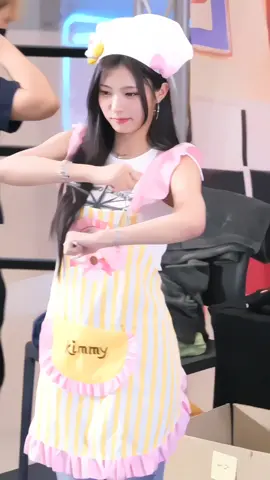 #Summer - q fancam lindinha 😭 - #creatorsearchinsight #entregatiktok #kpopfan #fancam #lovszuando #oddyouth 