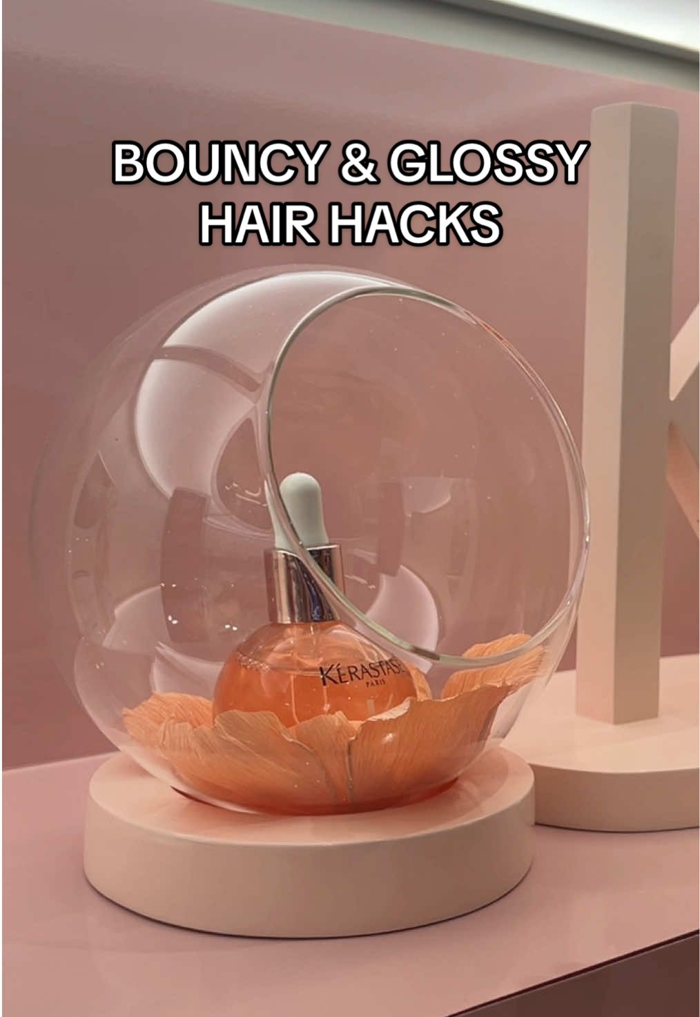 Gloss Absolu Glaze Drops terbaru dari Kérastase! Bikin rambut kamu glossy, bouncy, dan frizz-free selama sampai 4 hari 🤩 Checkout di keranjang kuning ya! #hairoil #glazedrops #kerastase #glossabsolu #maymaysalon 