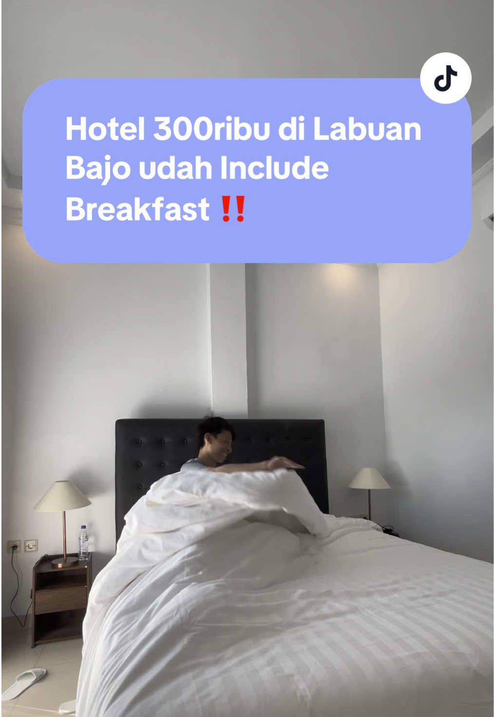 jujur kaget sihh ternyata 300rbu itu  ud termasuk sarapan, karna aku gak perhatiin waktu booking pokoknya worth it lah 🌟 8,5/10 (-) 100m masuk ke dalam komplek nya masih jalan tanah (blm aspal) tapi dikitt doang, sisanya ud OK BANGET 😍 #labuanbajo #ntt  #hotellabuanbajo  #labuanbajoindonesia  #jalanbarengasen #fyp 