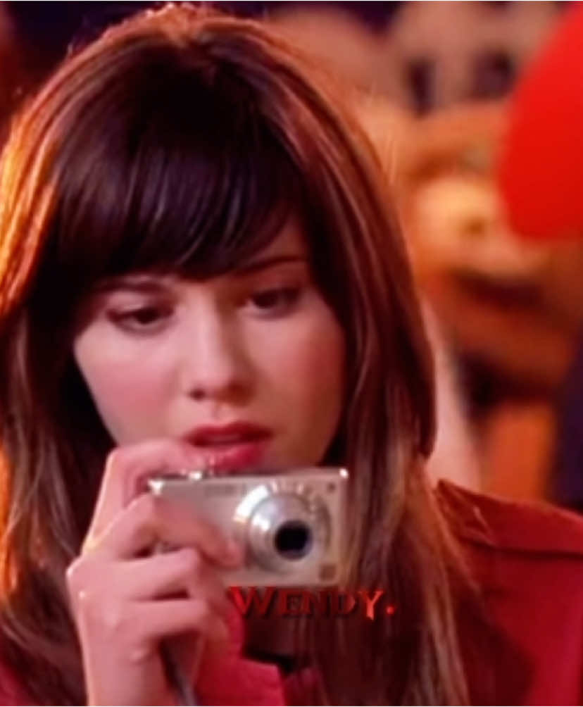 Iris and wendy clearing kimberly 🤭 #finaldestinationbloodlines #finaldestination3 #finaldestination #wendychristensen #iriscampbell #edit #viral #fyp 