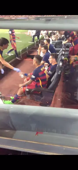 late night finds #barça #neymar #messi 
