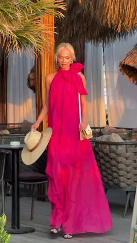 Discover Ted Baker’s iconic style- where the details make all the difference. #danjakoka #tedbaker #london #albania #ringcenter 