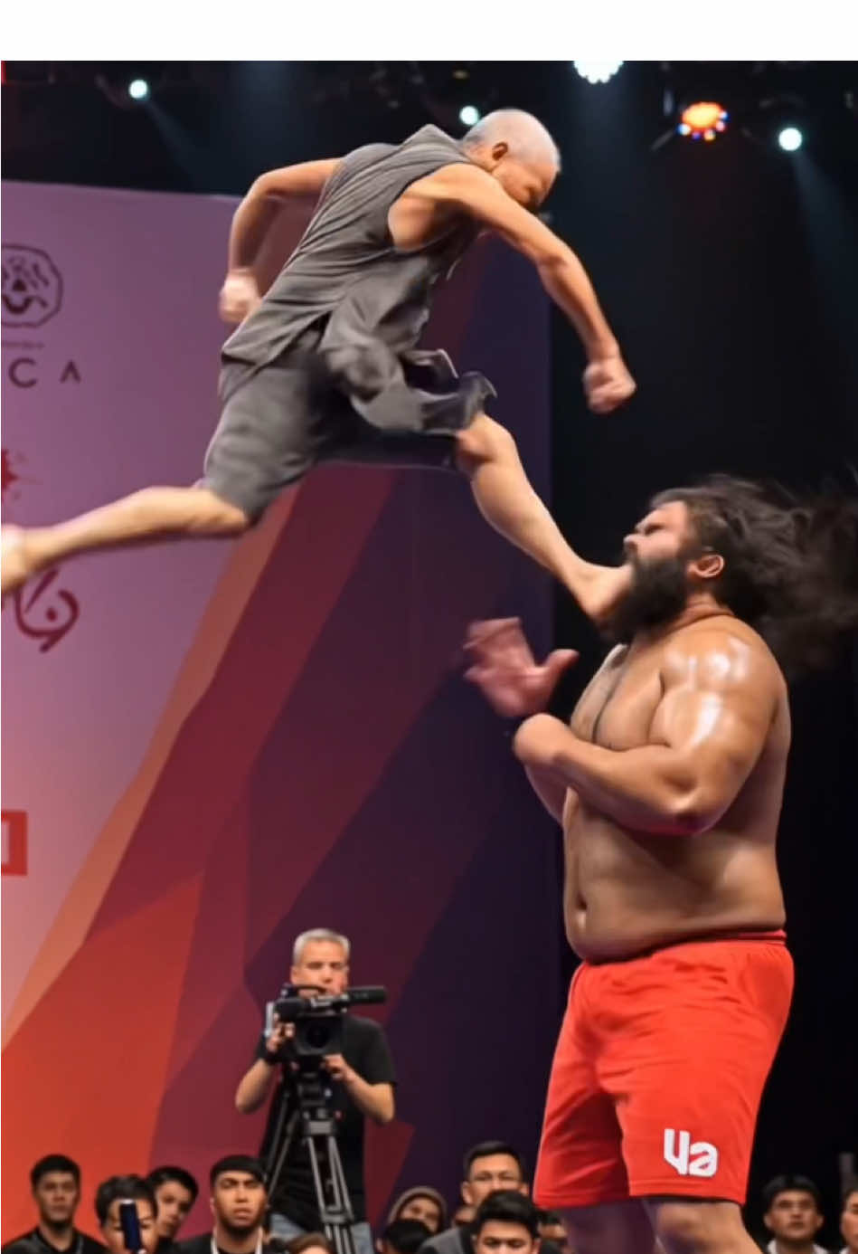 It was too fast, and I couldn't see the action clearly before it ended#kungfu #wushu #funny #shaolin 