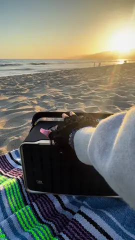 wet hot american dream coming soon 🥵