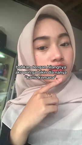 se ngga peduli itu dia sama aku