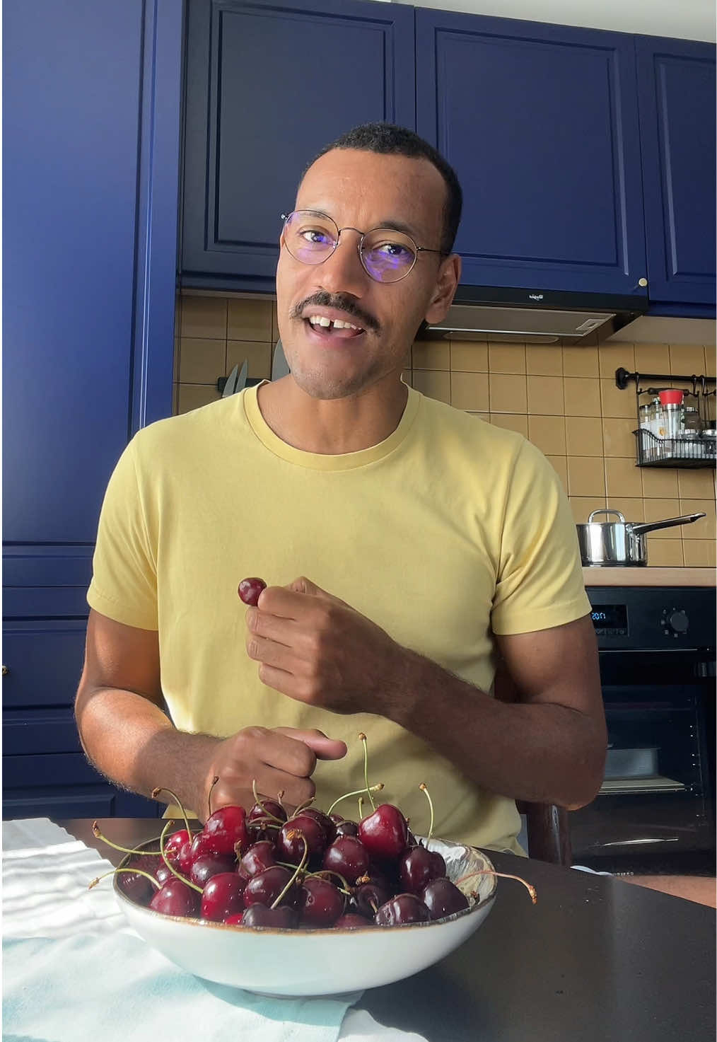 Doar pe fyp meu tot al doilea video are soundu’ ăsta? #trends #sounds #jet2holidays 