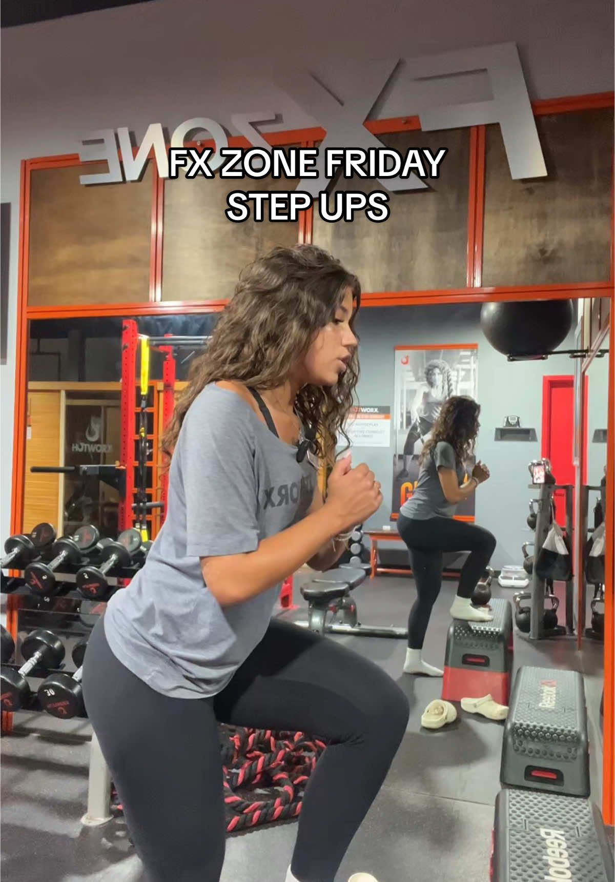 FX ZONE FRIDAY🥵🥵 Today’s workout is Step Ups  One of my favorite exercises to really engage your glutes in a small & controlled range of motion.  #hotworx #wellington #sauna #Fitness #workout #infrared #sweat #yoga #cycle #GymTok #Summer #moreworkoutlesstime #earntheburn 
