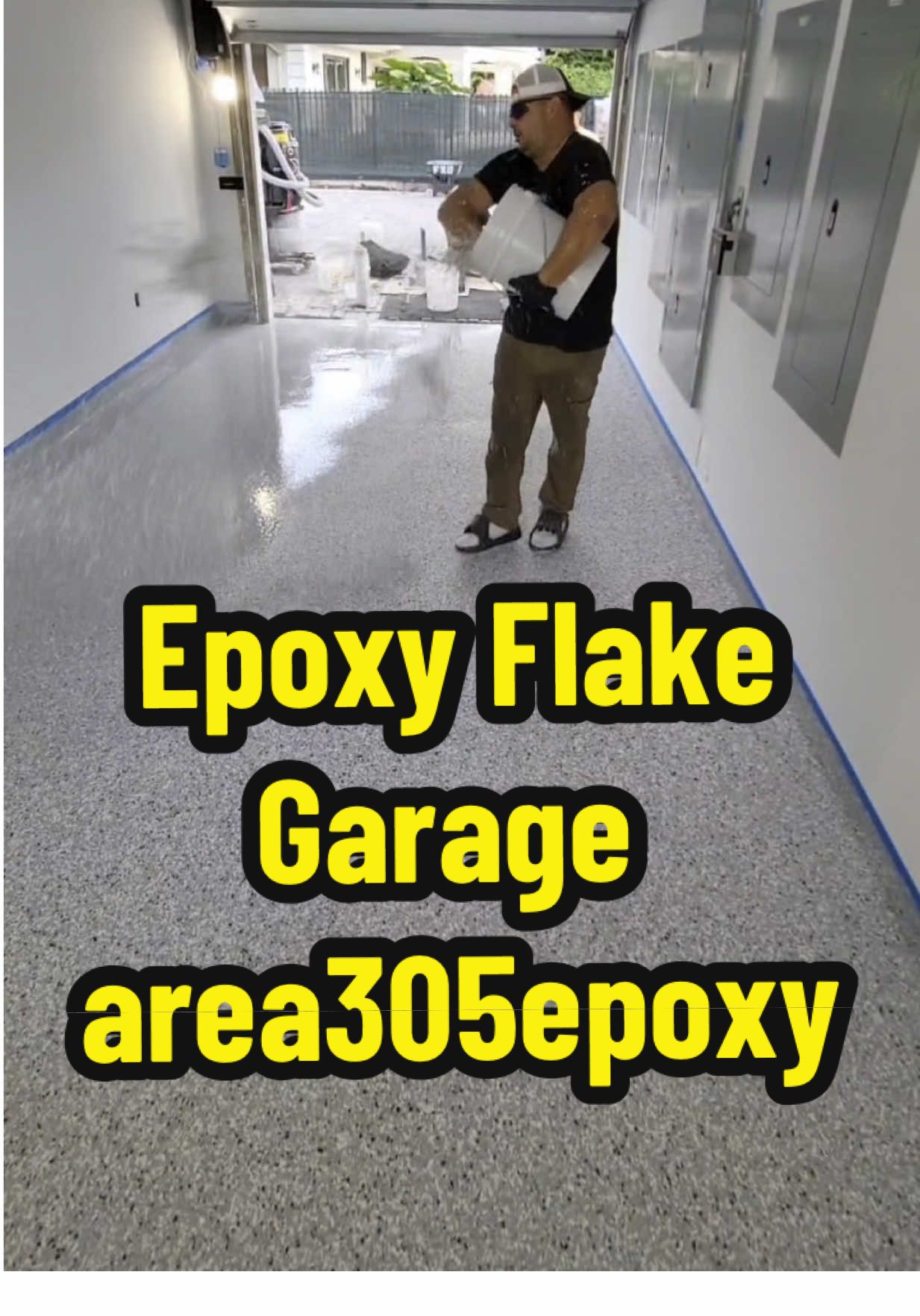 Epoxy Flake Garage Profesional#creatorsearchinsights #epoxy #epoxyresin #epoxyfloor #resinaepoxy #epoxygarage #miami #area305epoxy 