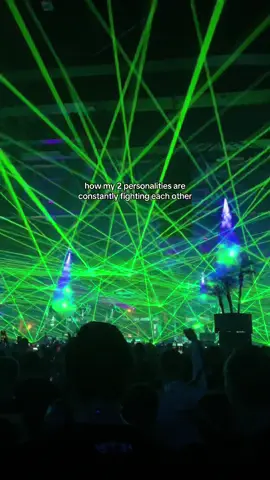 ✈️🏝️☀️🧘🏼‍♀️ vs 🔊🥳🪚💥 #uptempo #uptempoismytempo #hardcore #festival #fyp #fy #lasershow #festivalseason #festivalvibes #twopersonalities #travel #traveltiktok #vacationmode #Summer #hardstyle #abriss #mastersofharcore #bkjnevents 