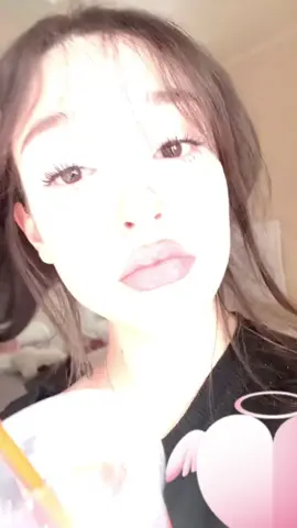pale Af wheres my tan 