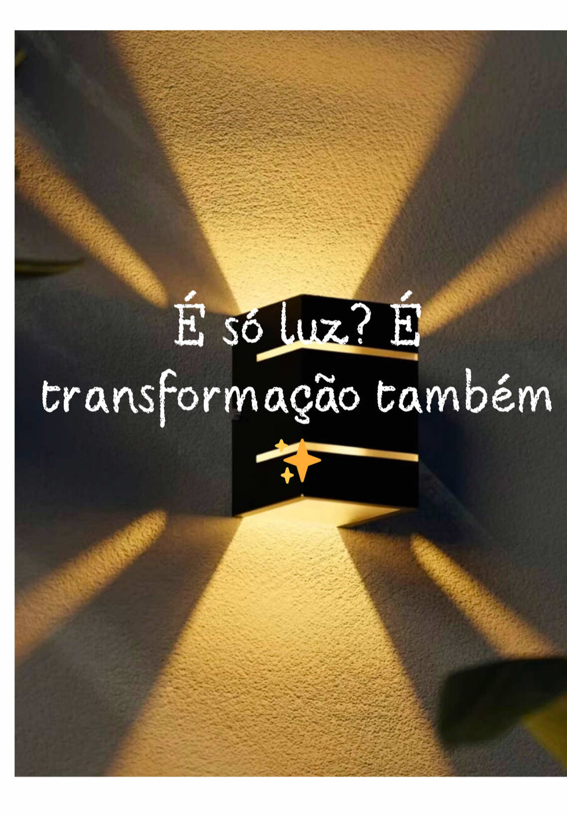 Quando a gente começou a obra, eu só queria deixar a casa mais bonita… E essas arandelas fizeram mais do que isso! 🌙 Iluminaram, deram charme e deixaram tudo com cara de lar. Comprei na Shopee e me surpreendi demais — valeu cada centavo! #IluminaçãoExterna #DecoraçãoDeCasa #AchadinhosShopee #ReformaComEstilo #dicasdamari 