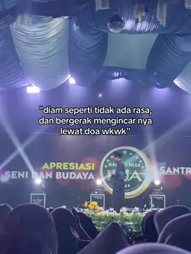 mna pas bnget lagi orng lagi sholat🗿 #hamashiasrua #santripondok  #rua #pondokpesantren 