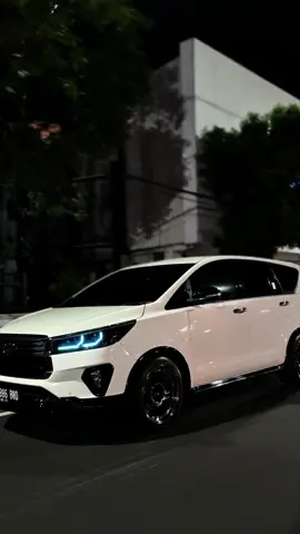 Baru assalamualaikum 🤪 #innova #innovareborn #innovadiesel #CapCut #fypシ゚ #fypシ゚viral #innovamodifikasi 