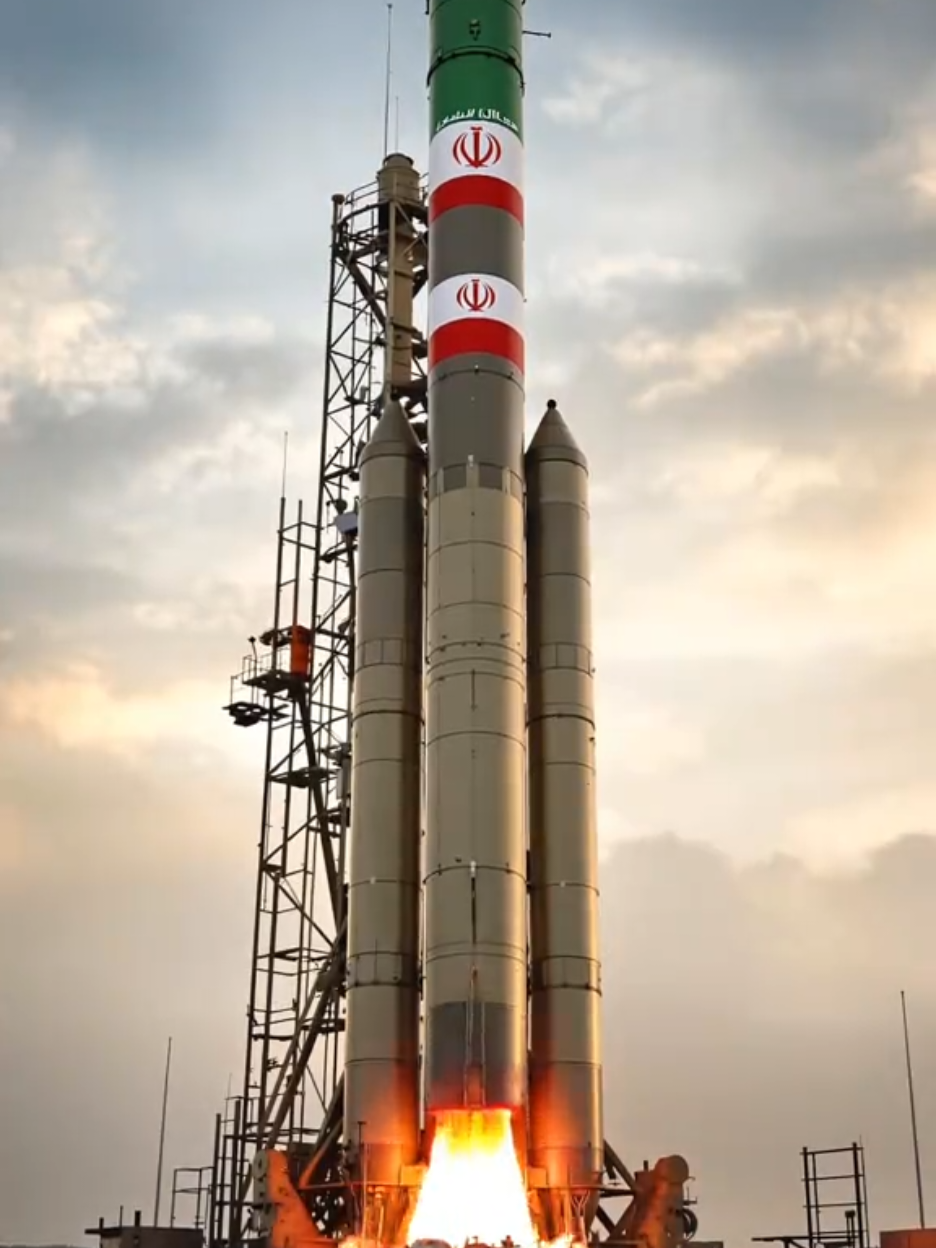 detik-detik peluncuran rudal Hipersonik iran #militer #rudal #iran #perang #israel #nuklir #terbaru 