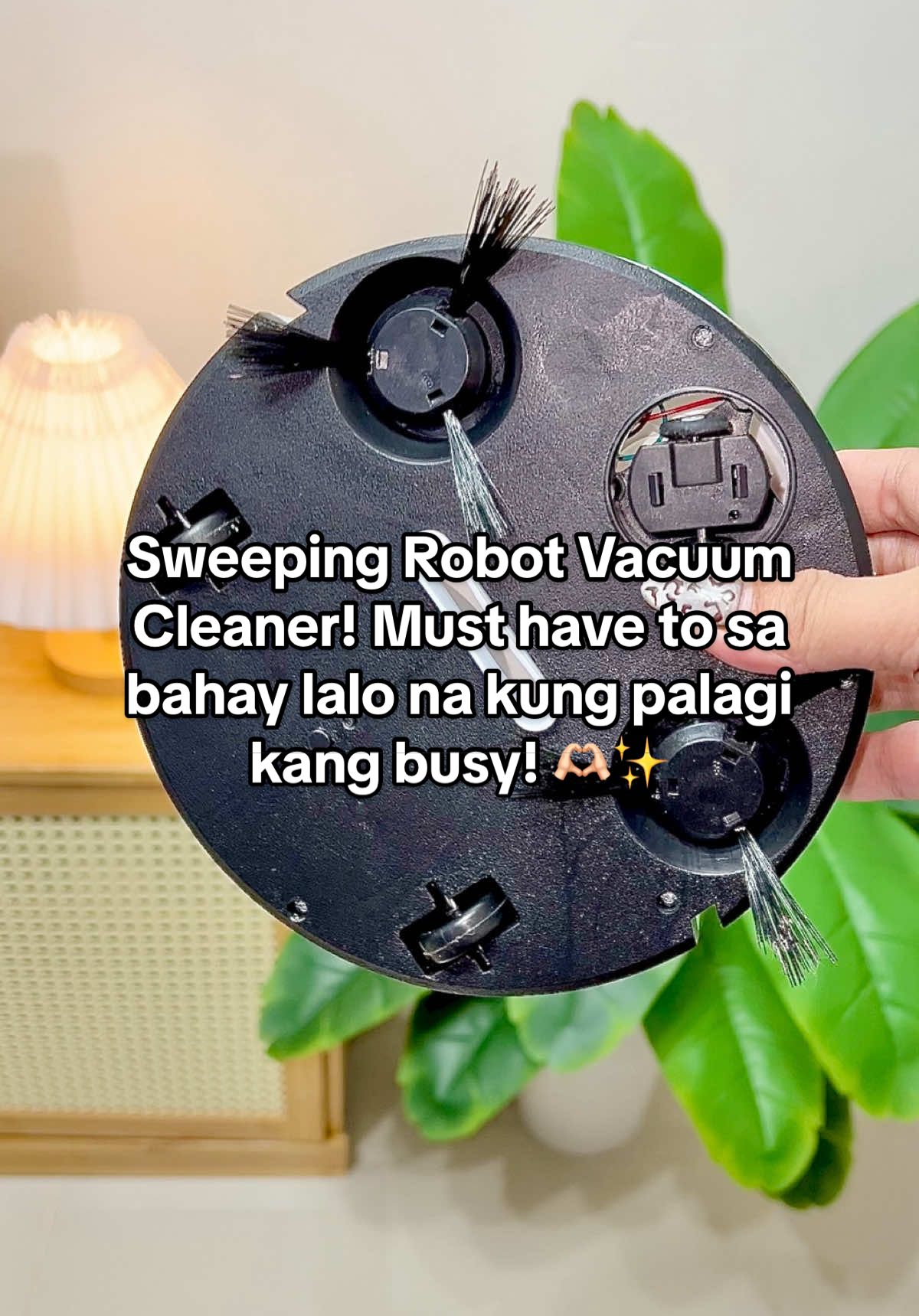 Replying to @tina Sweeping Robot Vacuum Cleaner! Must have to sa bahay lalo na kung palagi kang busy! 🫶🏻✨ #sweepingrobot #cleaningroboticmachine #vacuumcleaner #vacuumrobot #vaccum