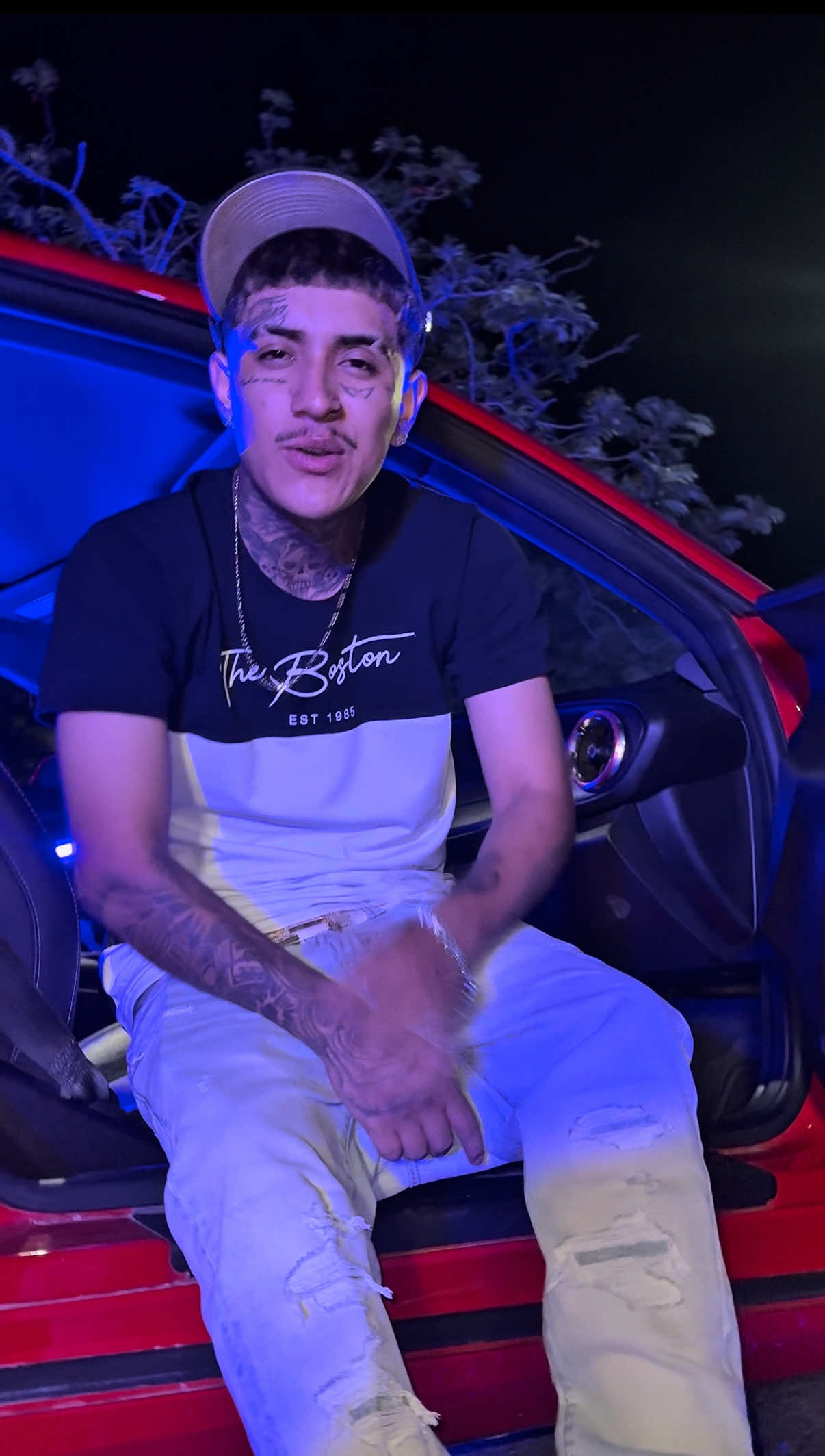Volando 🥰🛩️ - Disponible en todas las plataformas este Viernes 27 de Junio en todas las plataformas digitales y video oficial en YouTube 🎥🔊 #Fyp #tamaulipas #tiktok 