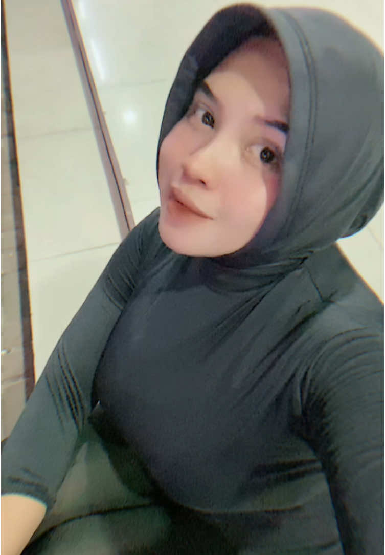 Mode pesawat🚀🖤#fyp #modepesawat #jj #asikinaja #kalimantan #fypシ゚viral 