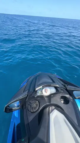 Save 50 live life #Summer #jetskivideos #maldives #vacation #traveltiktok #xybca #fyp #adventure #summervibes #viral_video #Lifestyle #fypシ゚viral #blowthisup 