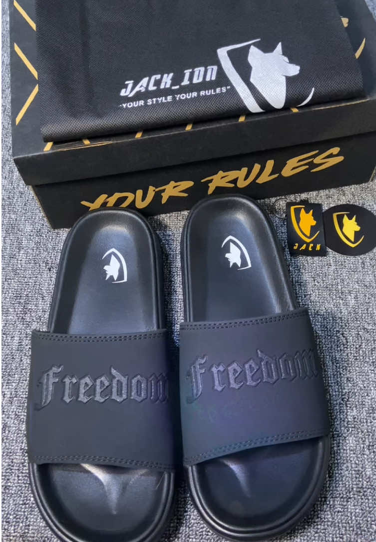 Bahan kecemu Freedom😋😎 #fyp #jackidn #sandalmurah #sandalpremium #sandalcowok #trend #idekonten #hiburan #viral 