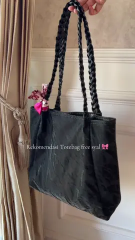 totebag yg cocok bgt buat ngampus 💓 bag kuliah cewek pendek #tasmurahberkualitas #totebagaesthetic #totebag 