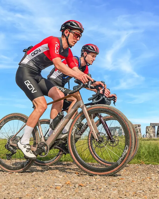 Si & Conor go on an epic gravel adventure through the heart of ancient Britain. The route took in the mystical stone circles of Avebury, the rolling hills of Wiltshire, and the legendary Stonehenge. This is what adventure cycling is all about. Check out the full, stunning ride on our YouTube channel now! 🎥 Link in bio or gcn.eu/sag 🎥 #AD Paid Promotion with @Orbea