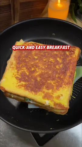 Quick and easy breakfast #breakfast #EasyRecipe #simplerecipe #breakfastideas #sandwich #toast 
