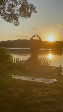 Happy International Yoga Day!🧘🏽‍♀️🩷#yoga #yogagirlsoftiktok #internationalyogaday #yogi #westmidlands #yogalifestyle 