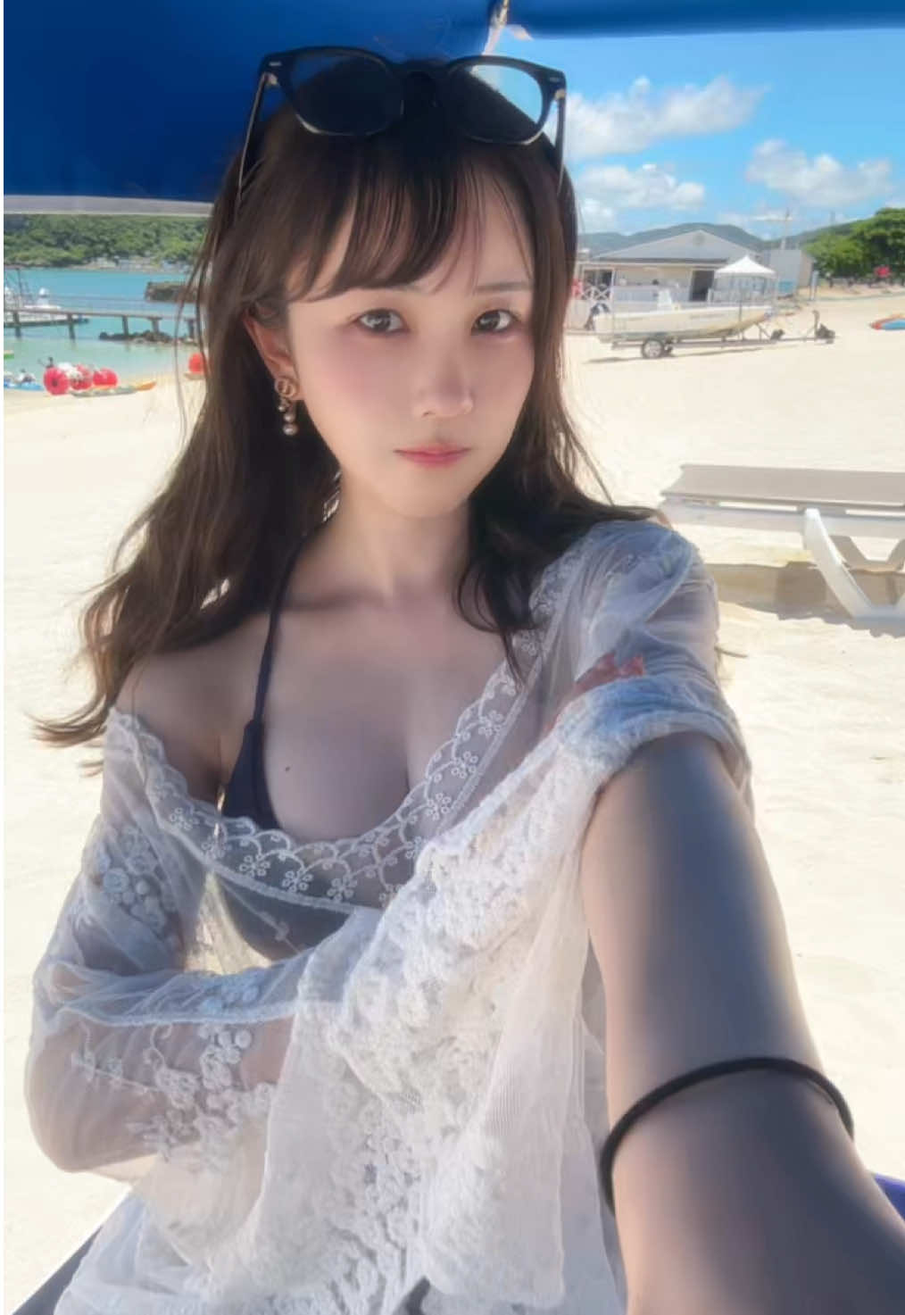 6月の暑さとは思えない暑さ🔥沖縄最高🌴🌺皆は沖縄好き？🩵 . #ビーチ #海 #海水浴 #沖縄 #プール #恩納村 #ビキニ #水着 #歯科衛生士 #配信者 