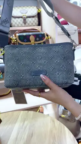 Túi xách siêu hot tại thời điểm này ạ #tuixach #tuixachquangchau #tuixachnu #tuideocheo #tuideovai 