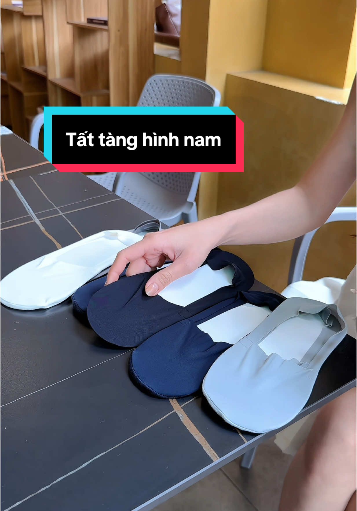 Đi lên chân nó mát lịm luôn ý mà công nhận chống tút tốt lắm luônn #tatchongtut #tatnam #tattanghinh #tatnamdep #tatdigiayluoi #nhungoireview #sansalegiare #tiktokshop44 