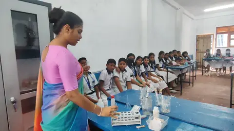 ආම්ලික භාස්මික මාධ්‍ය හමුවේ විවිධ දර්ශකවල වර්ණ විපර්යාස😌🌸