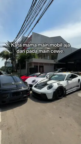 Bener g? #fyp #foryoupage #supercarstiktok #supercars #porsche #ferrari #lamborghini #mercedes 