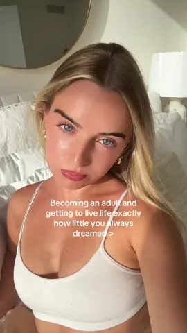 I’m exactly who 10 year old me wanted to be and it’s so cute 