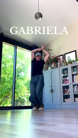 Just learned it in 10 minutes cause it was my only free time of the day BUT I HAD TO thank you again @KATSEYE 🙂‍↕️🫶 #katseye #gabriela #katseye_gabriela #dance #kpop #fyp 