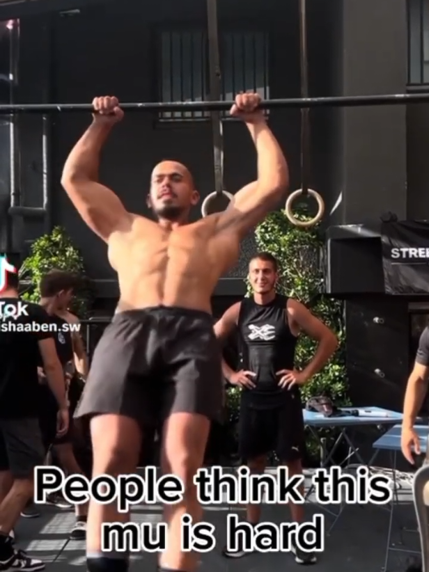jamaican muscle up #ab361 #muscleup #calisthenics  #viral #maryjane #miketyson #maryjaneberlin 