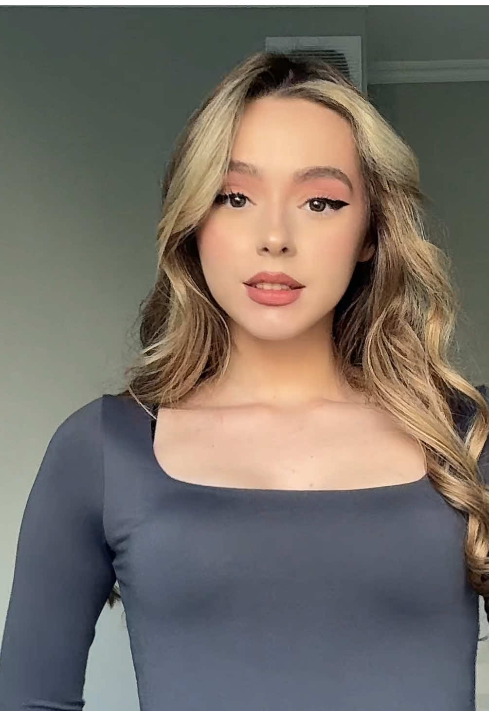 Когда я стану кошкой… #тренд #танцы #кошки #танцыtiktok #тикток #рекомендации #песня #девушка 