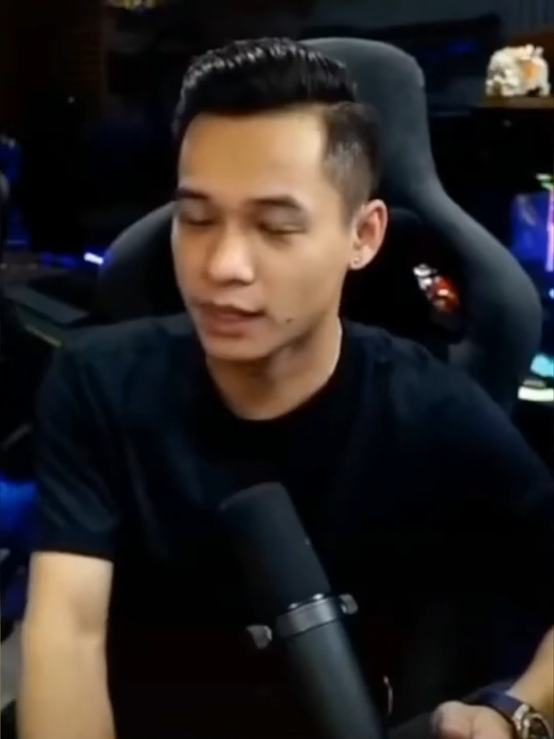 hí anh em