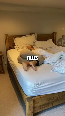 Faits sur les filles 🙋 #faits #FouFou #fille #crush #amour #secret #pecho #gars #garcon #pourtoi #faitsincroyables2 #faitsaleatoires #faitsincroyables #tiktokfrance #tiktokfrance🇨🇵 #france🇫🇷 