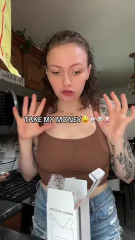 literally crying its so cute #schoolshopping #kidsmusthaves #backtoschool 