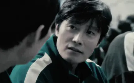 5 days until doomed old man yaoi returns, who cheered #squidgame #squidgameedit #hwanginho #seonggihun #457 #kdrama cc and blur—hugebrainrot