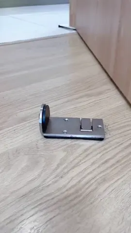 Door won’t move anymore😏#gadgets #coolgadgets #coolstuff #product #shopping #amazonfinds #amazonmusthaves #LearnOnTikTok #tiktokmademebuyit #fyp 