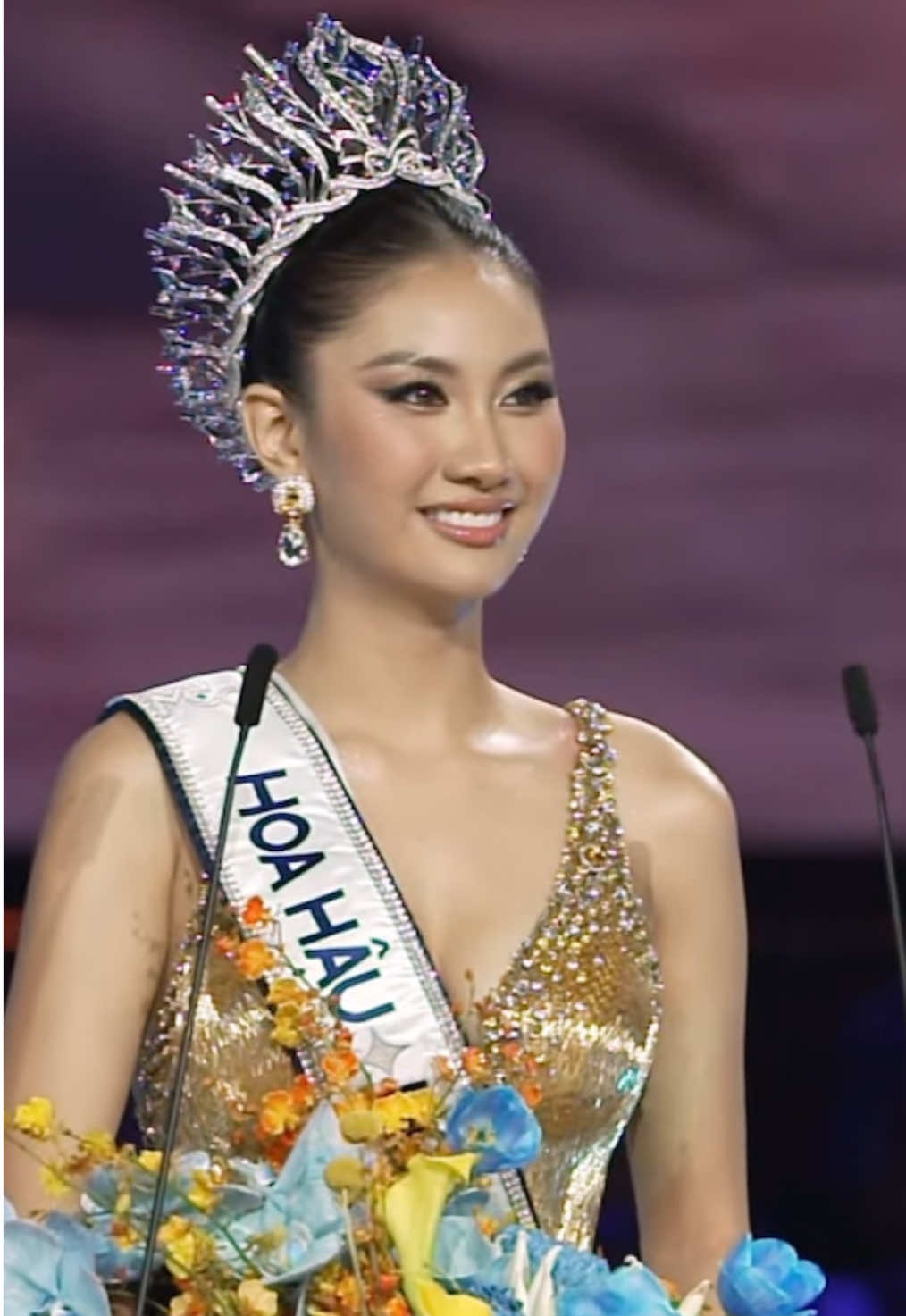 FIRST SPEECH - THE NEW MISS COSMO VIETNAM 2025 - PHƯƠNG LINH #hoahauhoanvuvietnam #misscosmovietnam #misscosmo #misscosmointernational 